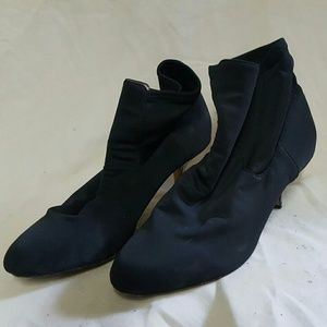 Donald j pliner heels